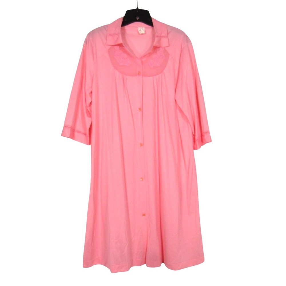 VTG MONTGOMERY WARD Thin NYLON Button-Up FLORAL EMBROIDERED Pink ROBE Sz M